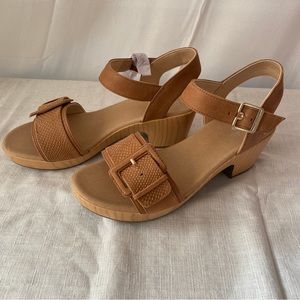 Dr. Scholl’s Open Toes Clog Sandal, Size 9